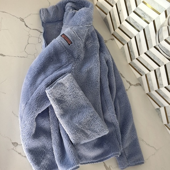 Vineyard Vines Plush Teddy Classic Shep Shirt Size Small NWOT IN Blue Fleece - Picture 10 of 10